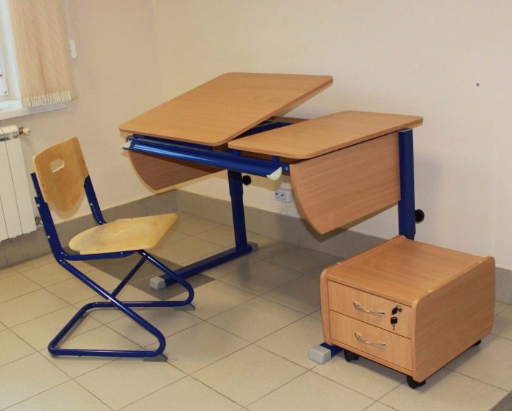 Мебель-трансформер школьнику для дома