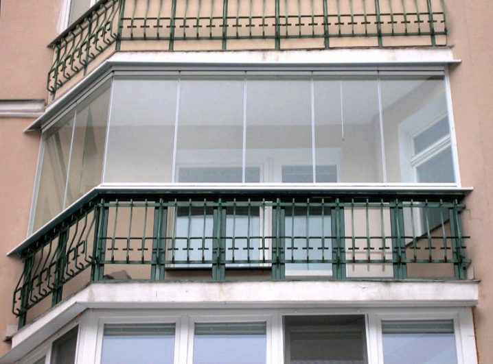 Остекление балкона своими руками