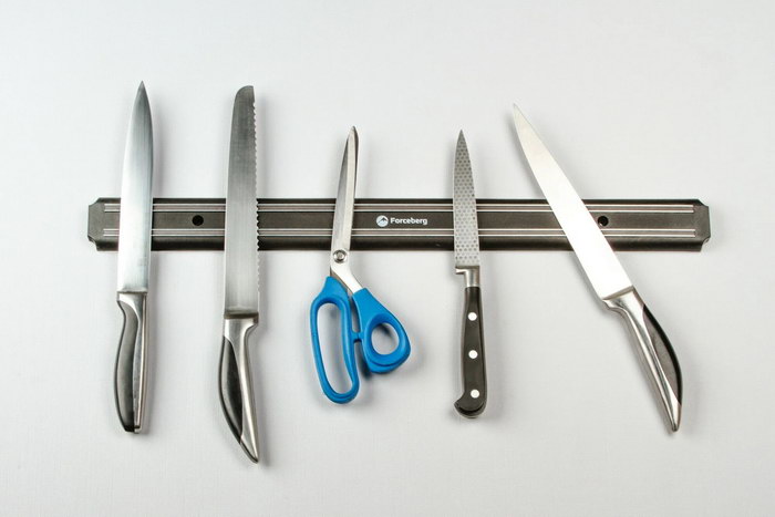 Фото магнита для ножей