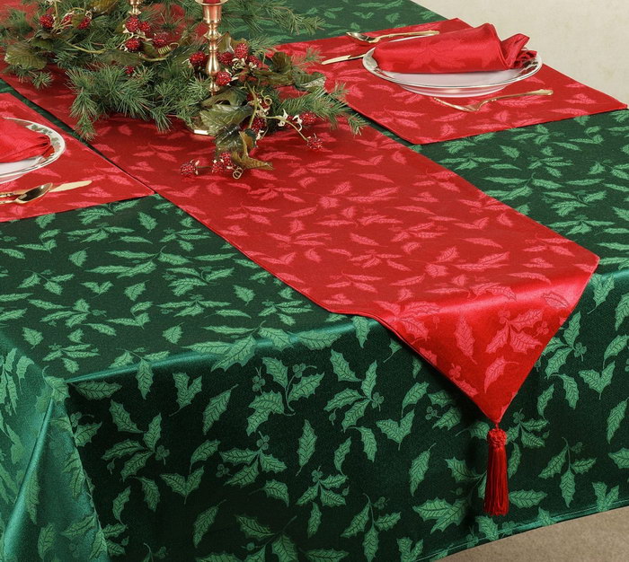 скатерть на новогодний стол зеленая