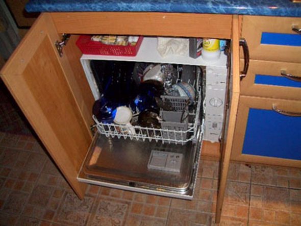 Варианты установки посудомоечной машины на кухонном гарнитуре