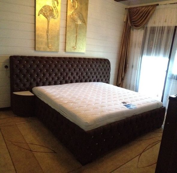Двухспальная кровать на заказ
