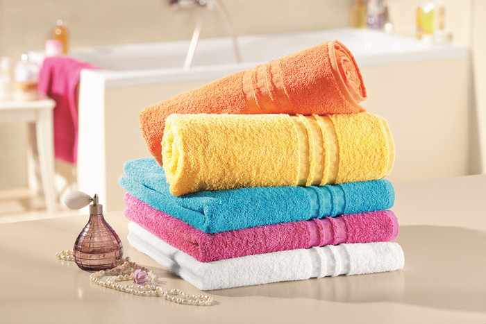 как стирать махровые пушистые полотенца цветные