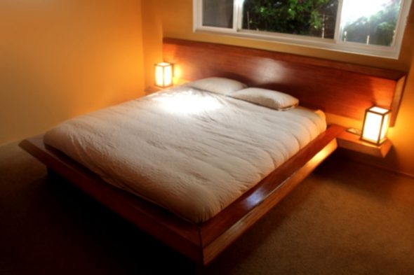 дачная кровать