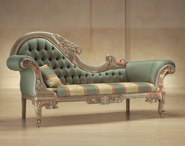 Необычный диван в стиле барокко