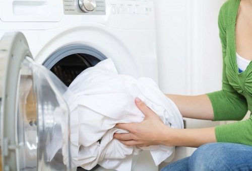При какой температуре стирать постельное белье в стиральной машине