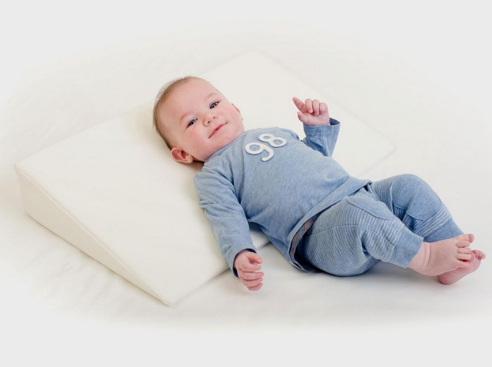 подушка для новорожденного варианты
