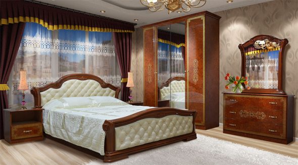 Шикарная спальня с деревянной мебелью