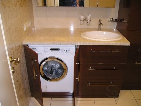 Удобный шкаф для стиральной машины 